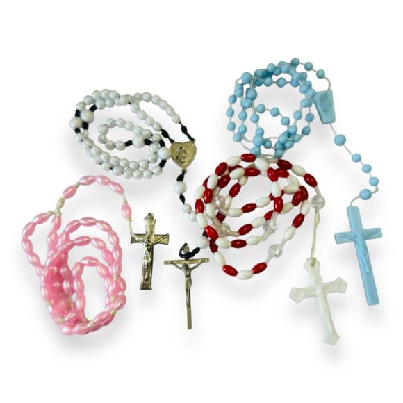 Rosary Lot  Vintage Plastic Prayer Beads  Religious Collectible Crucifix Set - Picture 1 of 6